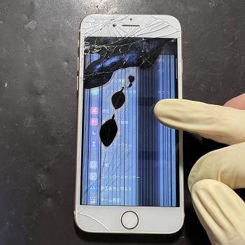 iPhone8画面液漏れ操作不可修理　即日修理可能　データそのまま
